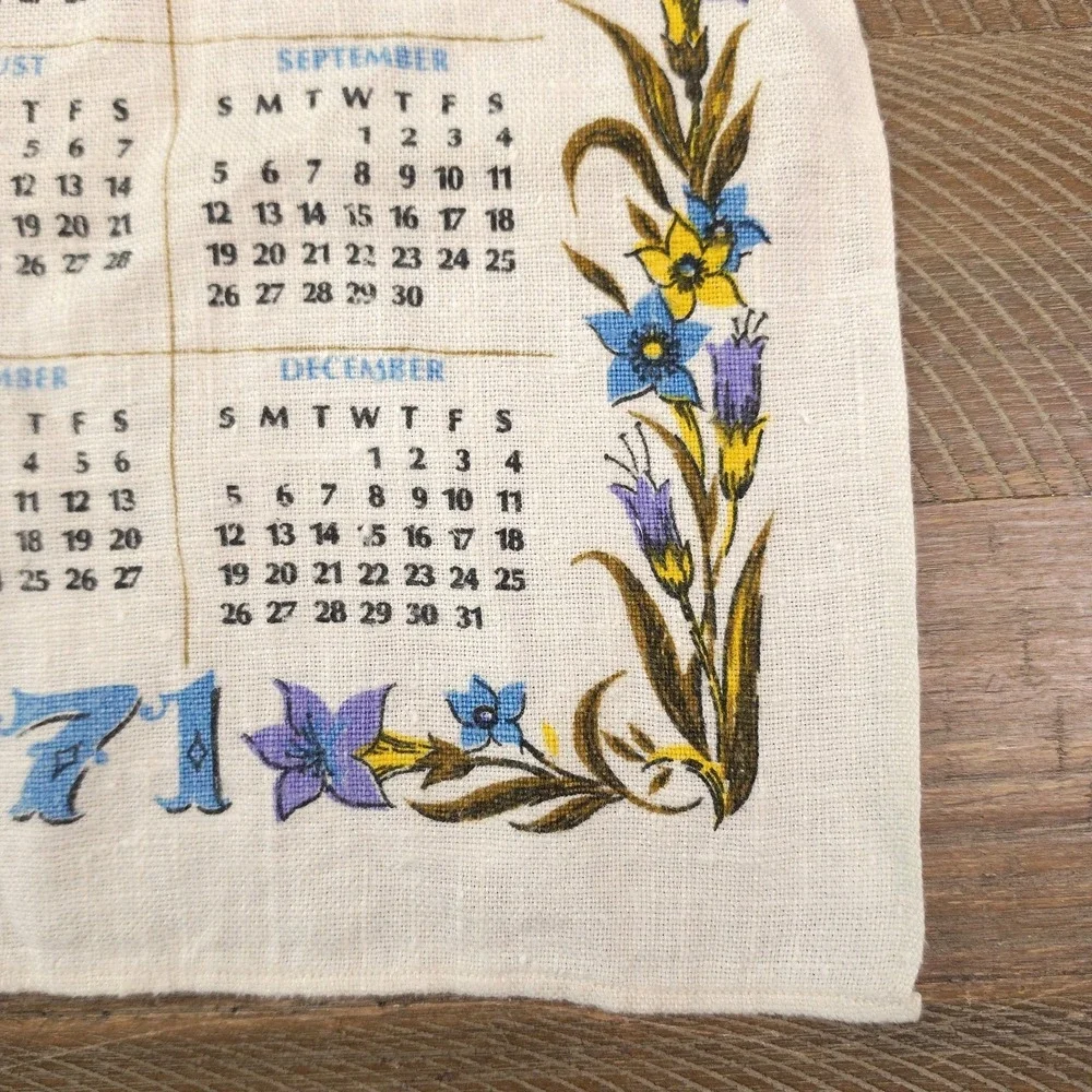 Vintage 1971 Floral and Prayer  of St. Francis Linen Tea Towel Calendar VGC
